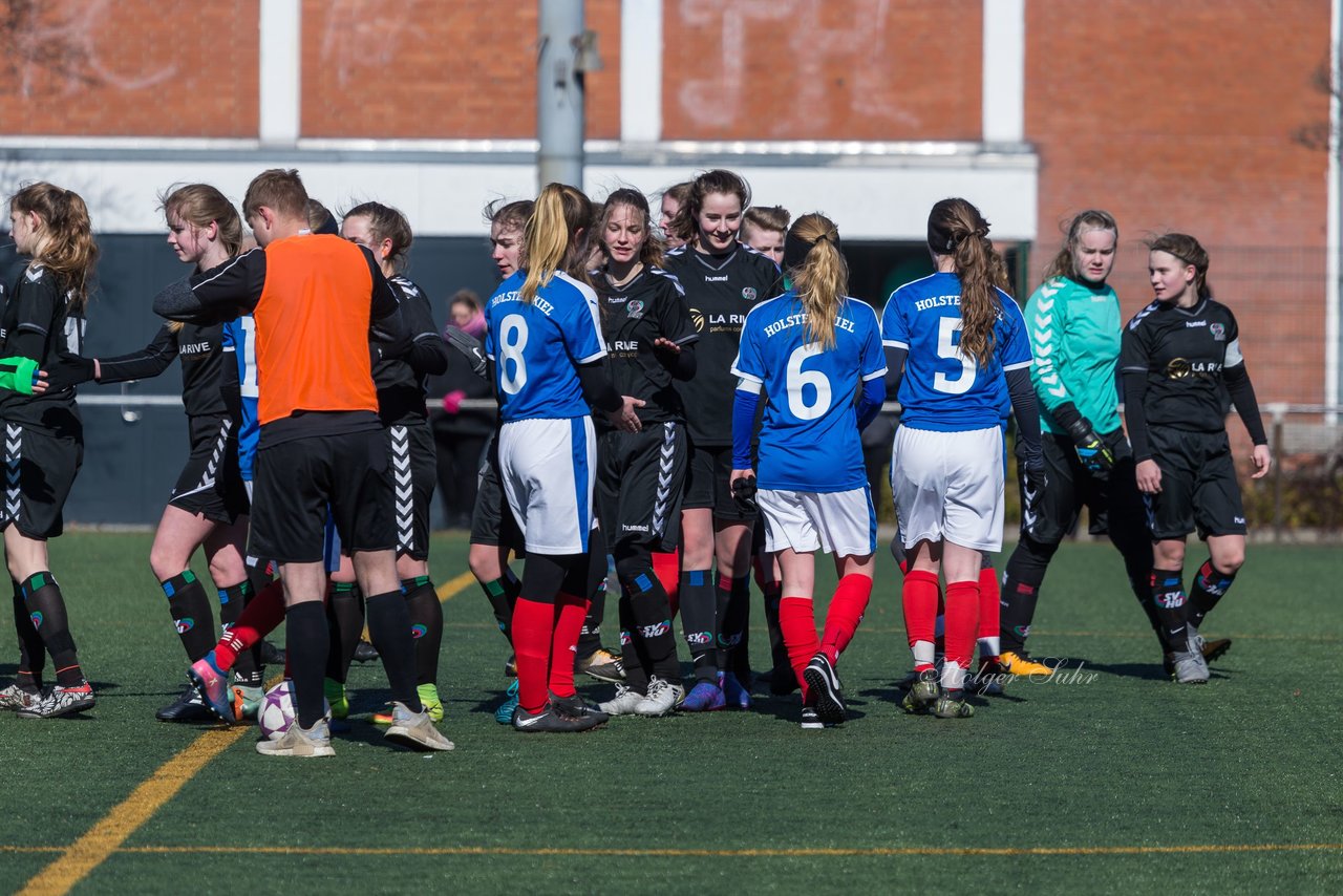 Bild 451 - B-Juniorinnen Halbfinale SVHU - Holstein Kiel : Ergebnis: 3:0